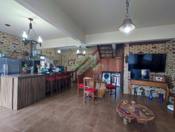 Imagem Casa com 3 Quartos à Venda, 143 m² em Centro - Balneário Barra Do Sul