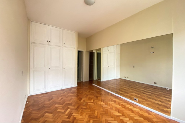 Imagem Apartamento com 3 Quartos à Venda, 136 m² em Copacabana - Rio De Janeiro Imagem Apartamento com 3 Quartos à Venda, 136 m² em Copacabana - Rio De Janeiro