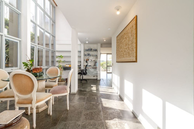 Imagem Casa com 4 Quartos à Venda, 350 m² em Jardim Leonor - São Paulo Imagem Casa com 4 Quartos à Venda, 350 m² em Jardim Leonor - São Paulo