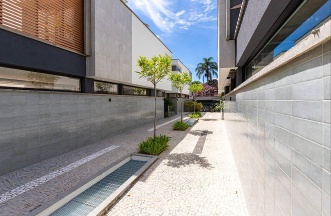 Imagem Casa com 4 Quartos à Venda, 427 m² em Brooklin Velho - São Paulo Imagem Casa com 4 Quartos à Venda, 427 m² em Brooklin Velho - São Paulo