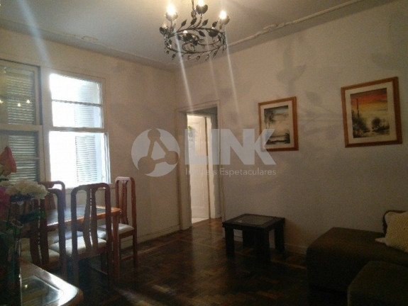 Imagem Apartamento com 2 Quartos à Venda, 73 m² em Santana - Porto Alegre Imagem Apartamento com 2 Quartos à Venda, 73 m² em Santana - Porto Alegre