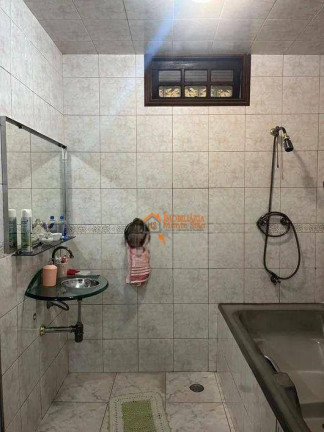 Imagem Sobrado com 6 Quartos à Venda, 230 m² em Vila Maria Tereza - Guarulhos Imagem Sobrado com 6 Quartos à Venda, 230 m² em Vila Maria Tereza - Guarulhos