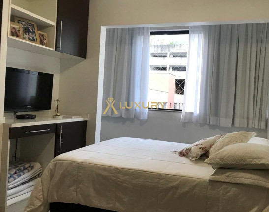 Imagem Imóvel com 3 Quartos à Venda, 244 m² em Buritis - Belo Horizonte Imagem Imóvel com 3 Quartos à Venda, 244 m² em Buritis - Belo Horizonte