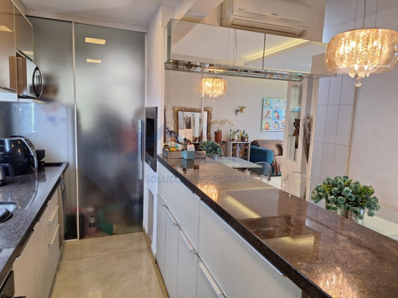 Imagem Apartamento com 3 Quartos à Venda, 100 m² em São Sebastião - Porto Alegre Imagem Apartamento com 3 Quartos à Venda, 100 m² em São Sebastião - Porto Alegre