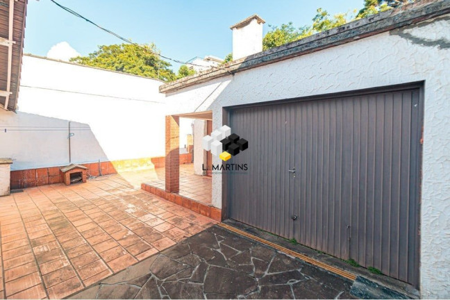 Imagem Casa com 2 Quartos à Venda, 144 m² em Chácara Das Pedras - Porto Alegre Imagem Casa com 2 Quartos à Venda, 144 m² em Chácara Das Pedras - Porto Alegre