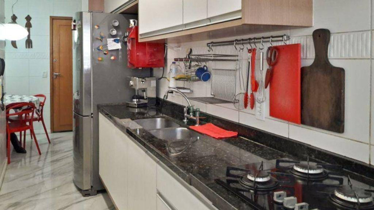 Imagem Apartamento com 4 Quartos à Venda, 180 m² em Icaraí - Niterói Imagem Apartamento com 4 Quartos à Venda, 180 m² em Icaraí - Niterói