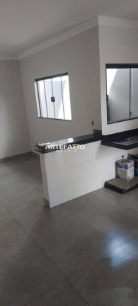 Imagem Casa com 2 Quartos à Venda, 65 m² Imagem Casa com 2 Quartos à Venda, 65 m²