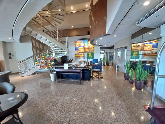 Apartamento com 2 Quartos à Venda, 81 m² em Meireles - Fortaleza