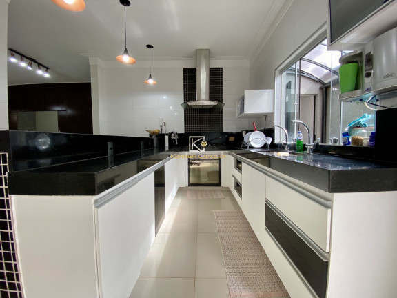 Imagem Casa com 3 Quartos à Venda, 220 m² em Belvedere - Patos De Minas Imagem Casa com 3 Quartos à Venda, 220 m² em Belvedere - Patos De Minas