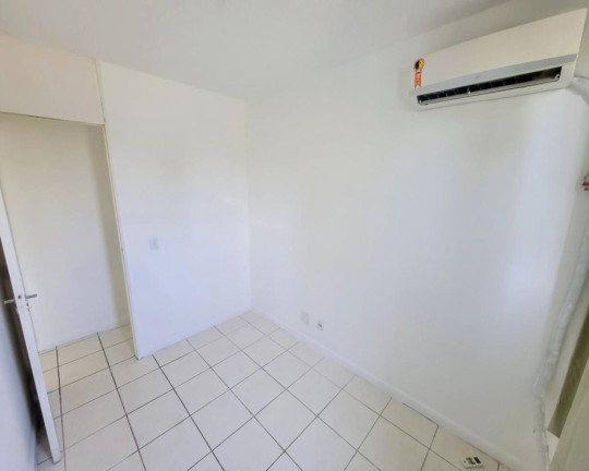 Imagem Imóvel com 2 Quartos à Venda, 48 m² em Anil - Rio De Janeiro Imagem Imóvel com 2 Quartos à Venda, 48 m² em Anil - Rio De Janeiro