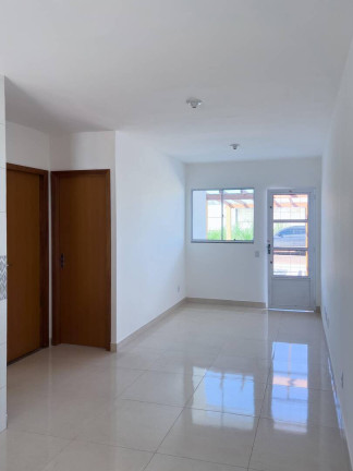Imagem Casa com 2 Quartos à Venda, 180 m² em Cuiabá Imagem Casa com 2 Quartos à Venda, 180 m² em Cuiabá