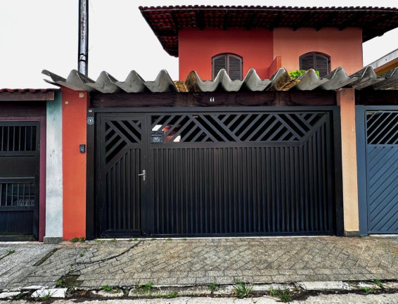 Sobrado com 3 Quartos à Venda, 192 m² em Jardim Dos Lagos - São Paulo