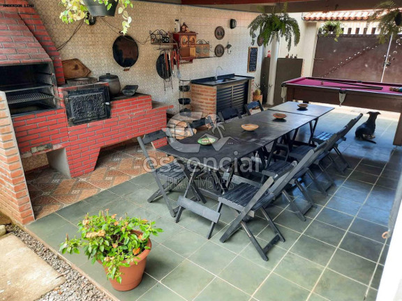 Imagem Casa com 4 Quartos à Venda, 208 m² em Perequê Mirim - Ubatuba