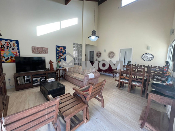 Imagem Casa com 4 Quartos à Venda, 235 m² em Interlagos - Vila Velha Imagem Casa com 4 Quartos à Venda, 235 m² em Interlagos - Vila Velha
