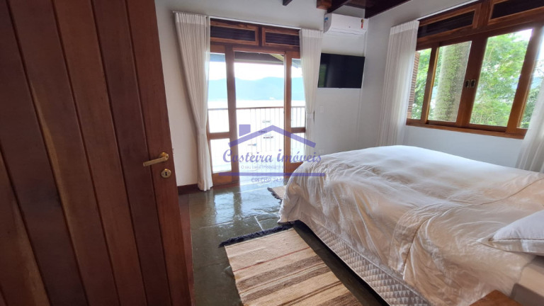 Imagem Casa com 4 Quartos à Venda, 380 m² em Itaguá - Ubatuba