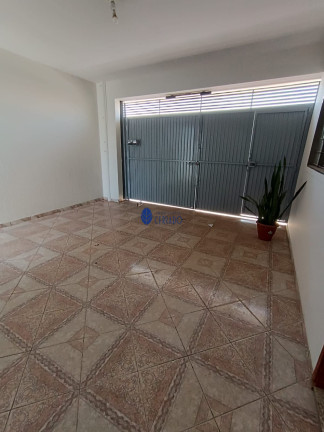 Imagem Casa com 3 Quartos para Alugar, 100 m² em Vila Santa Isabel - Anápolis Imagem Casa com 3 Quartos para Alugar, 100 m² em Vila Santa Isabel - Anápolis
