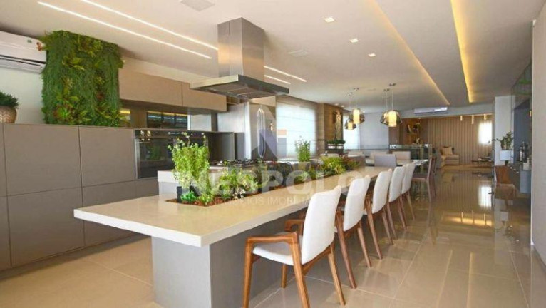 Imagem Apartamento para Alugar, 293 m² em Centro - Balneario Camboriu