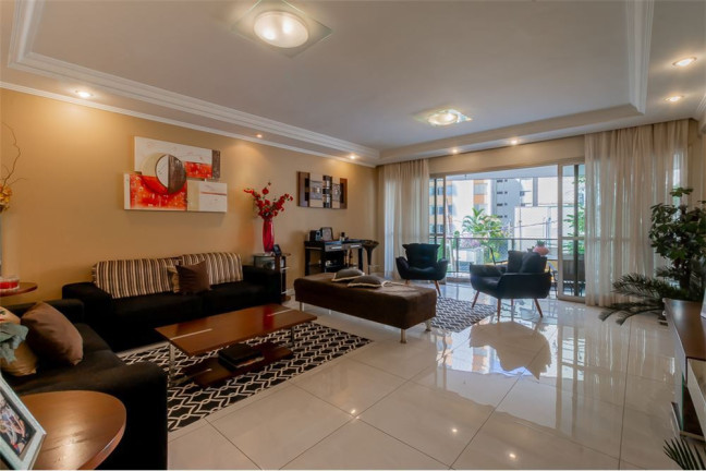 Imagem Apartamento com 4 Quartos à Venda, 191 m² em Higienópolis - São Paulo Imagem Apartamento com 4 Quartos à Venda, 191 m² em Higienópolis - São Paulo