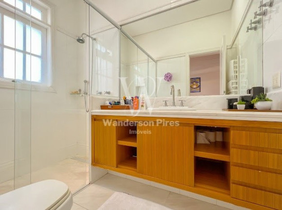 Imagem Casa com 5 Quartos à Venda, 584 m² em Vila Madalena - São Paulo Imagem Casa com 5 Quartos à Venda, 584 m² em Vila Madalena - São Paulo