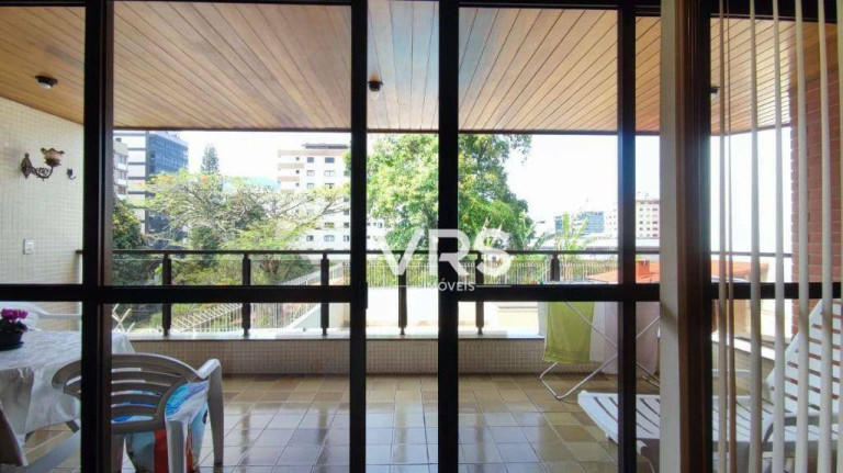 Imagem Apartamento com 4 Quartos à Venda, 220 m² em Agriões - Teresópolis