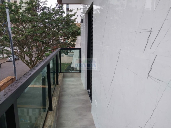 Imagem Casa com 2 Quartos à Venda, 66 m² Imagem Casa com 2 Quartos à Venda, 66 m²