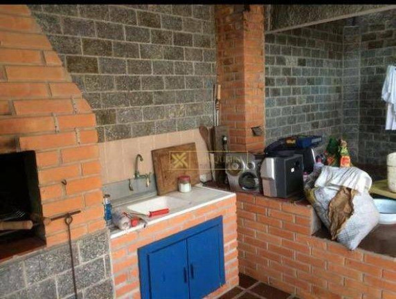 Imagem Casa com 3 Quartos à Venda, 213 m² em Ponta De Baixo - São José Imagem Casa com 3 Quartos à Venda, 213 m² em Ponta De Baixo - São José