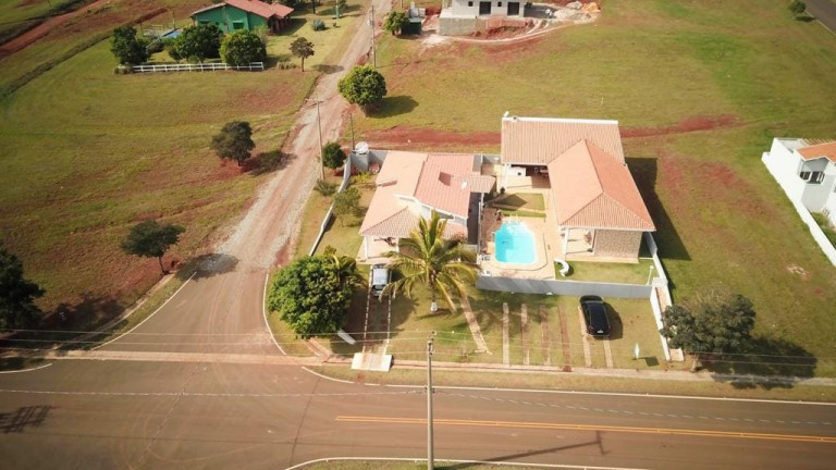 Imagem Casa com 4 Quartos à Venda, 324 m² em Ninho Verde Ii - Pardinho Imagem Casa com 4 Quartos à Venda, 324 m² em Ninho Verde Ii - Pardinho