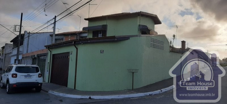 Sobrado com 3 Quartos à Venda, 186 m² em Cidade Edson - Suzano