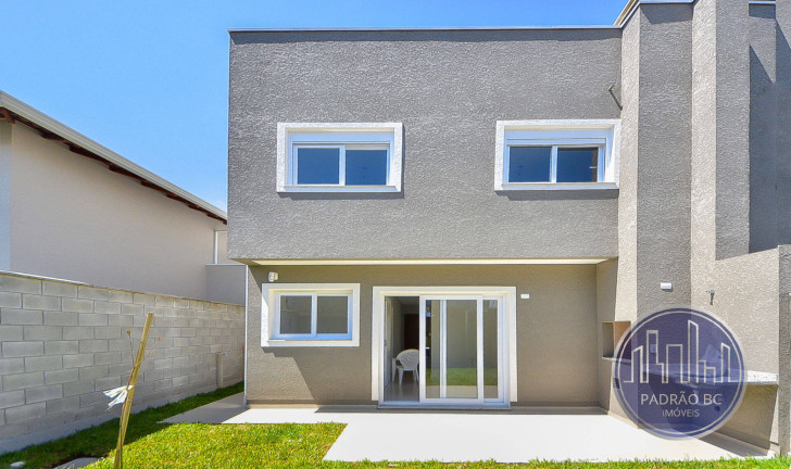 Imagem Casa com 3 Quartos à Venda, 121 m² em Xaxim - Curitiba Imagem Casa com 3 Quartos à Venda, 121 m² em Xaxim - Curitiba
