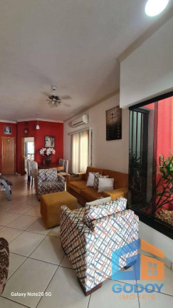 Imagem Casa com 3 Quartos à Venda, 252 m² em Jardim Das Américas - Cuiabá Imagem Casa com 3 Quartos à Venda, 252 m² em Jardim Das Américas - Cuiabá