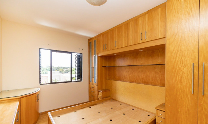 Imagem Sobrado com 3 Quartos para Alugar, 196 m² em Vista Alegre - Curitiba Imagem Sobrado com 3 Quartos para Alugar, 196 m² em Vista Alegre - Curitiba