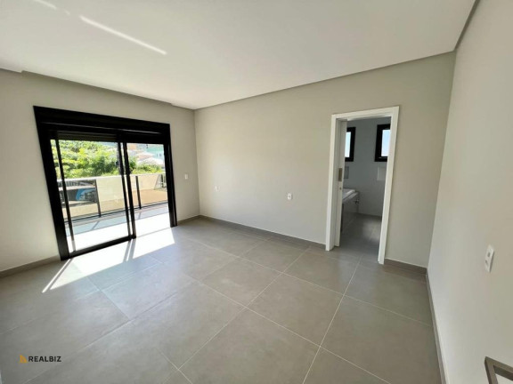 Imagem Casa com 3 Quartos à Venda, 360 m² em Palmas - Governador Celso Ramos Imagem Casa com 3 Quartos à Venda, 360 m² em Palmas - Governador Celso Ramos