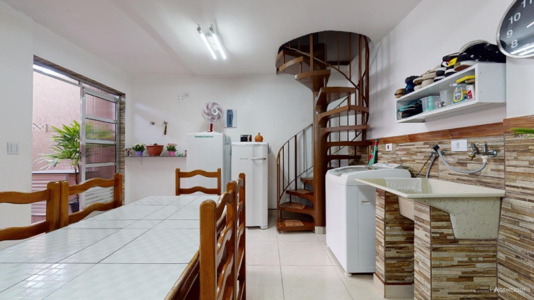 Imagem Sobrado com 3 Quartos à Venda, 220 m² em Ipiranga - São Paulo Imagem Sobrado com 3 Quartos à Venda, 220 m² em Ipiranga - São Paulo