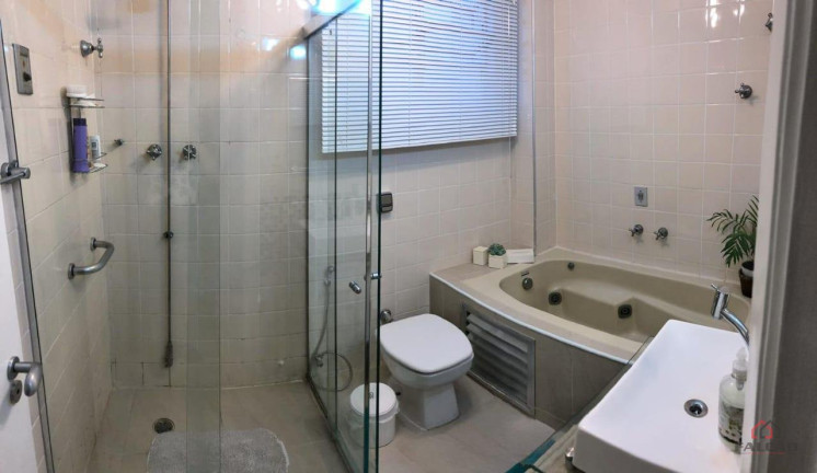 Imagem Apartamento com 2 Quartos à Venda, 110 m² em Gonzaga - Santos Imagem Apartamento com 2 Quartos à Venda, 110 m² em Gonzaga - Santos