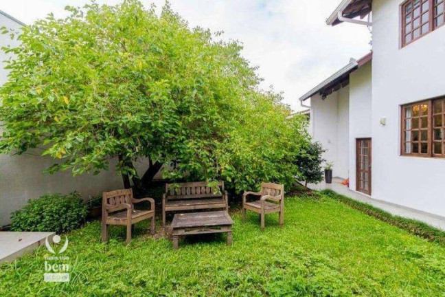 Imagem Casa com 4 Quartos à Venda, 408 m² em Jardim Social - Curitiba