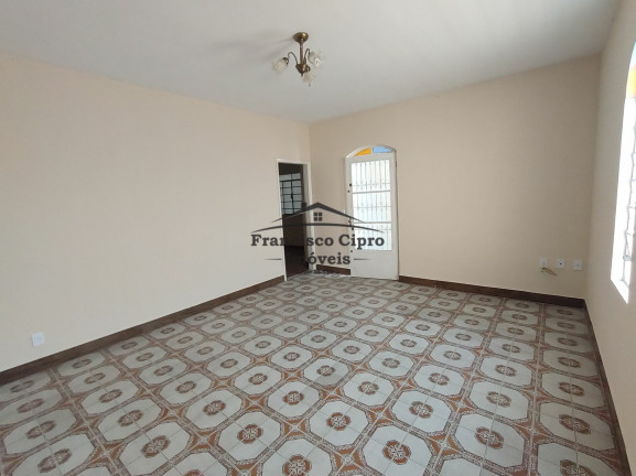 Imagem Casa com 3 Quartos à Venda, 146 m² em Pedregulho - Guaratinguetá Imagem Casa com 3 Quartos à Venda, 146 m² em Pedregulho - Guaratinguetá