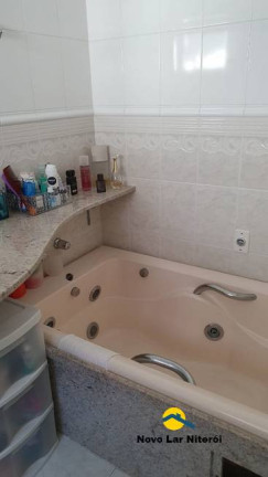Imagem Casa com 5 Quartos à Venda, 280 m² em Piratininga - Niterói