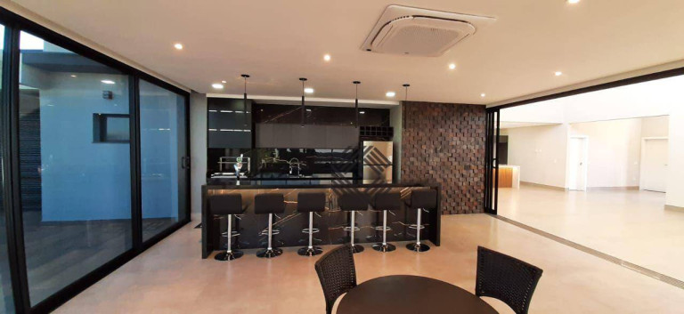 Imagem Casa com 4 Quartos à Venda, 450 m² em Condomínio Saint Patrick - Sorocaba Imagem Casa com 4 Quartos à Venda, 450 m² em Condomínio Saint Patrick - Sorocaba