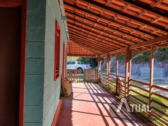 Chácara com 4 Quartos à Venda, 220 m² em Terra Preta (terra Preta) - Mairiporã