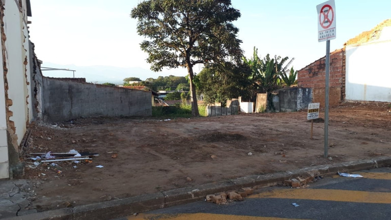 Imagem Terreno à Venda, 167 m² em Centro - Pindamonhangaba Imagem Terreno à Venda, 167 m² em Centro - Pindamonhangaba