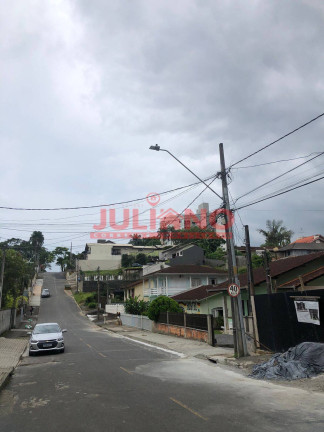 Imagem Casa com 3 Quartos à Venda, 186 m² em Itajaí Imagem Casa com 3 Quartos à Venda, 186 m² em Itajaí