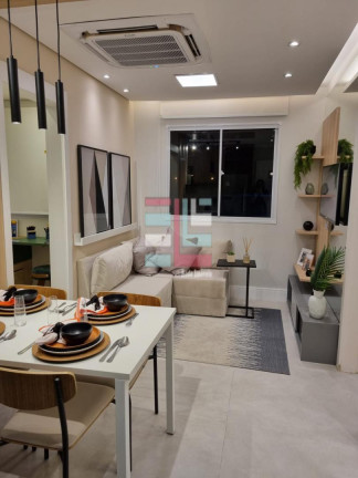 Imagem Imóvel com 2 Quartos à Venda, 35 m² em Interlagos - São Paulo Imagem Imóvel com 2 Quartos à Venda, 35 m² em Interlagos - São Paulo