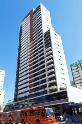 Sala Comercial à Venda, 80 m² em Centro - Curitiba