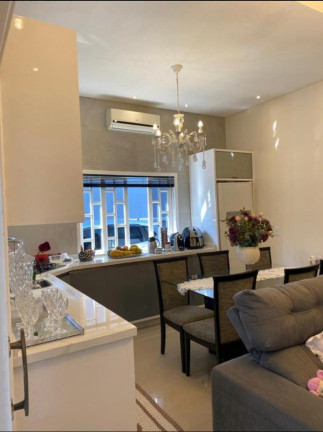 Imagem Imóvel com 2 Quartos à Venda, 162 m² em Espinheiros - Joinville