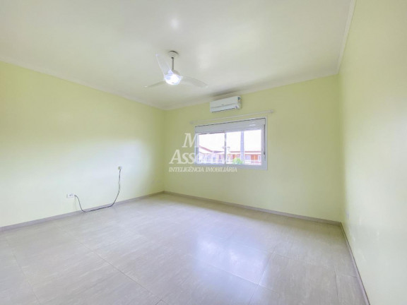 Imagem Casa com 3 Quartos à Venda, 204 m² em Zona Nova - Torres Imagem Casa com 3 Quartos à Venda, 204 m² em Zona Nova - Torres