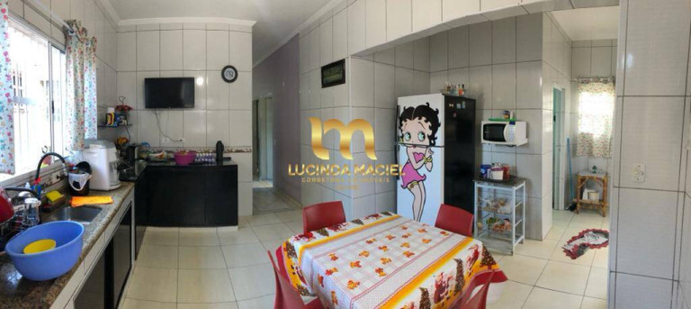 Imagem Casa com 2 Quartos à Venda, 365 m² em Ocian - Praia Grande