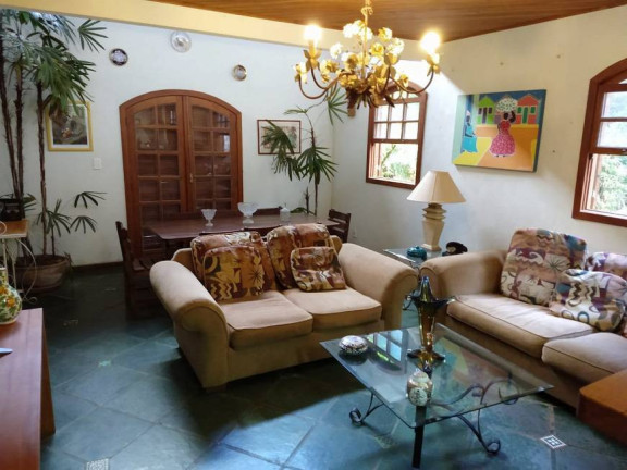 Imagem Casa com 3 Quartos à Venda, 2 m² em Córrego D'antas - Nova Friburgo Imagem Casa com 3 Quartos à Venda, 2 m² em Córrego D'antas - Nova Friburgo