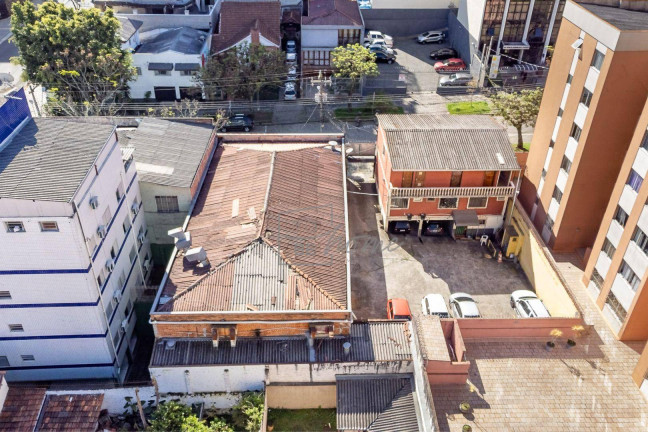 Imagem Terreno à Venda, 646 m² em São Francisco - Curitiba Imagem Terreno à Venda, 646 m² em São Francisco - Curitiba