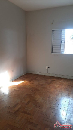 Imagem Casa com 3 Quartos à Venda, em Centro - Jacareí Imagem Casa com 3 Quartos à Venda, em Centro - Jacareí