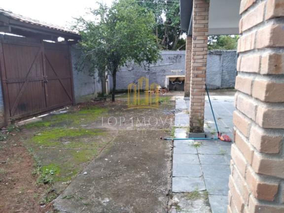 Imagem Sobrado com 6 Quartos à Venda, 347 m² em Jardim Nomar - Caraguatatuba